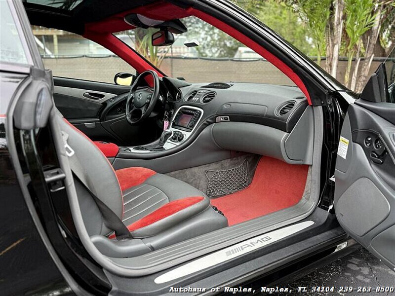 2004 Mercedes-Benz SL 55 AMG - Photo 35 - Naples, FL 34104