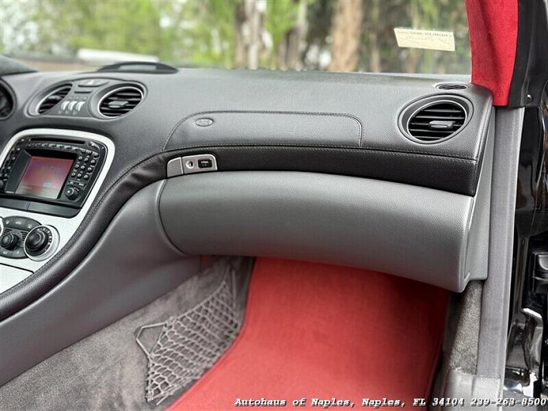 2004 Mercedes-Benz SL 55 AMG - Photo 38 - Naples, FL 34104