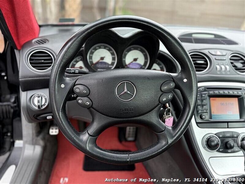 2004 Mercedes-Benz SL 55 AMG - Photo 32 - Naples, FL 34104