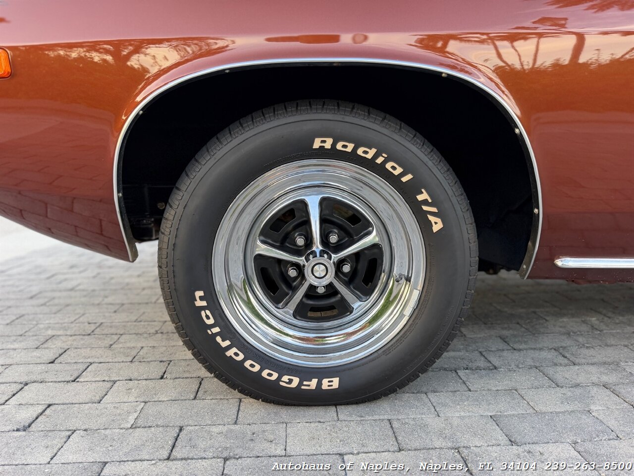 1973 Plymouth Cuda   - Photo 55 - Naples, FL 34104