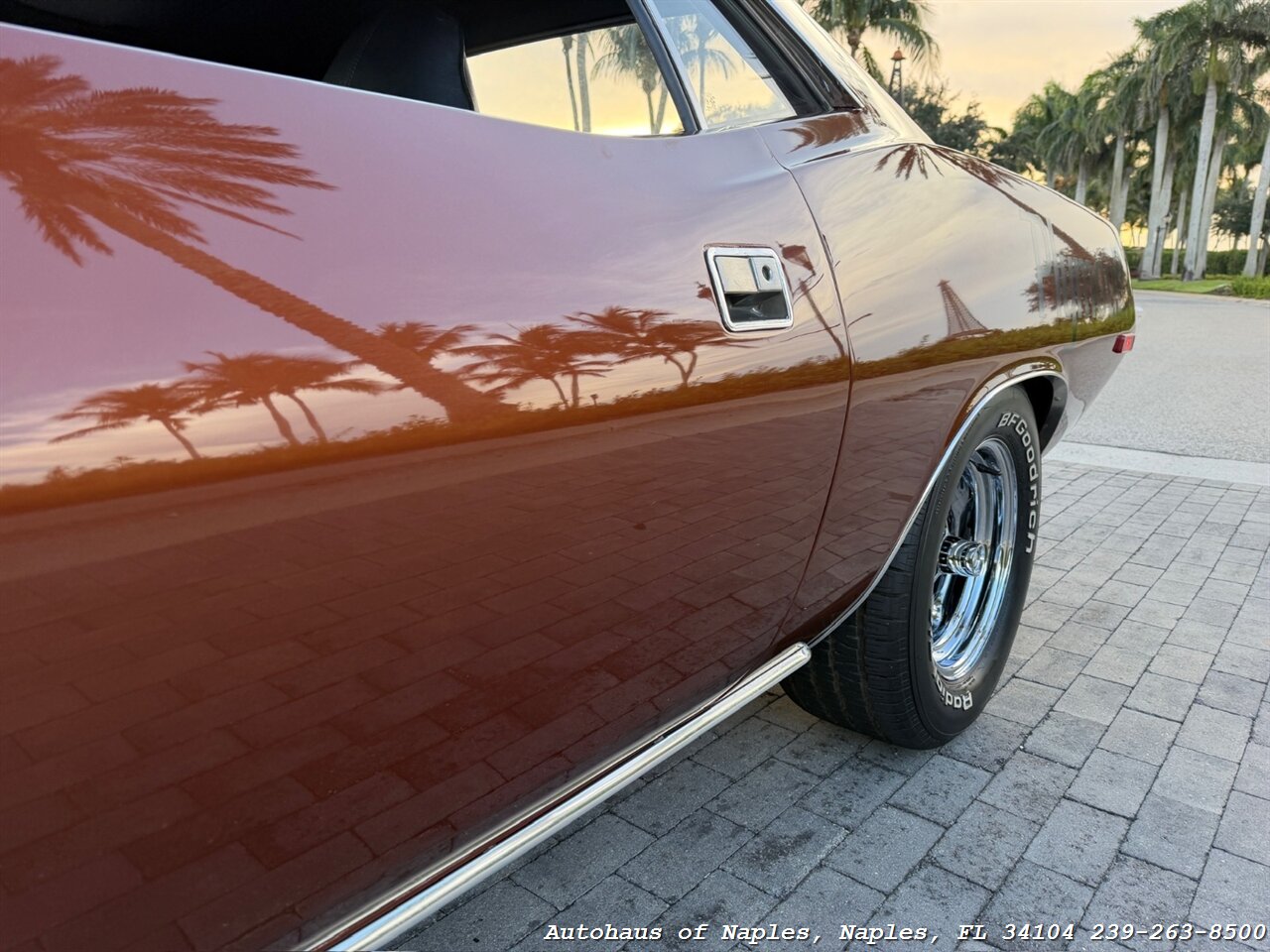 1973 Plymouth Cuda   - Photo 17 - Naples, FL 34104