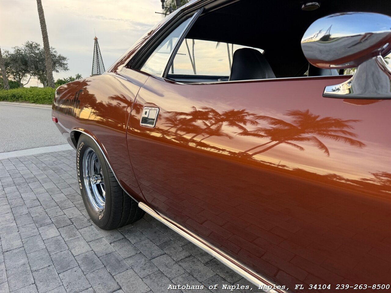 1973 Plymouth Cuda   - Photo 10 - Naples, FL 34104