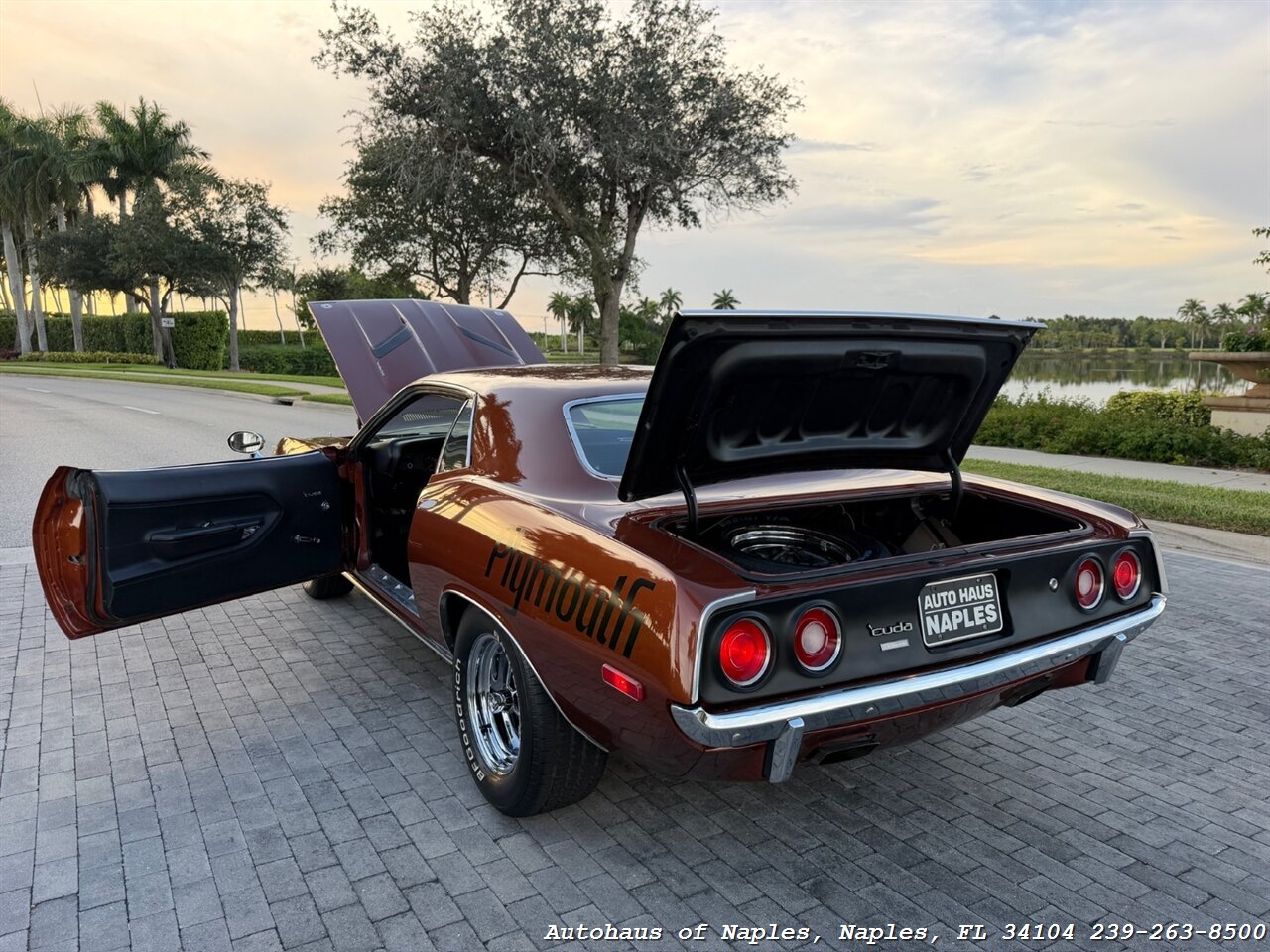 1973 Plymouth Cuda   - Photo 45 - Naples, FL 34104