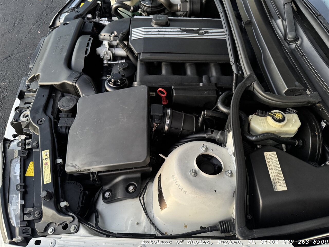 2006 BMW 3 Series 325Ci   - Photo 38 - Naples, FL 34104