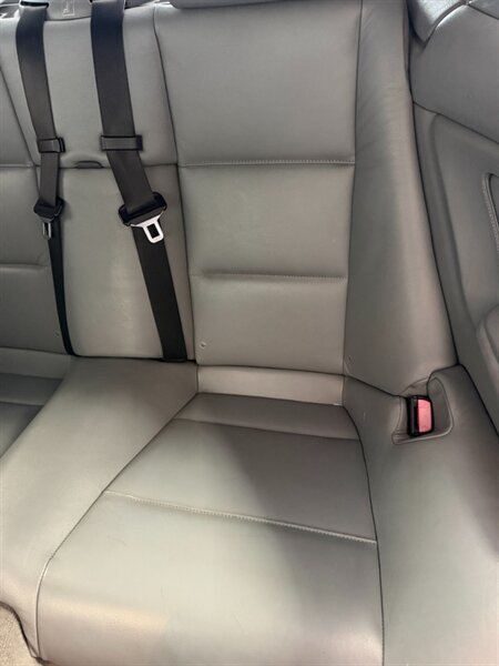 2006 BMW 3 Series 325Ci   - Photo 33 - Naples, FL 34104