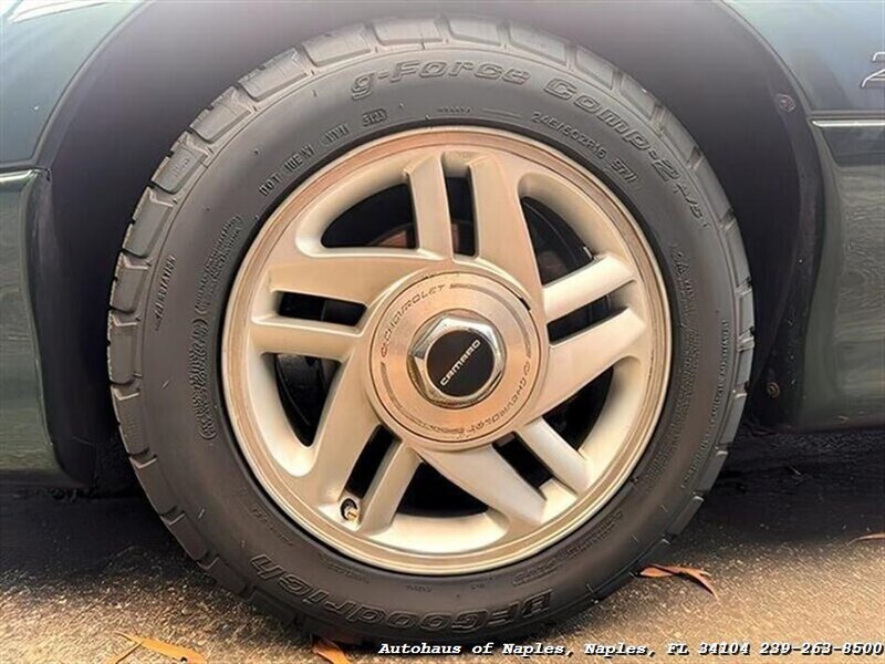 1995 Chevrolet Camaro Z28   - Photo 16 - Naples, FL 34104