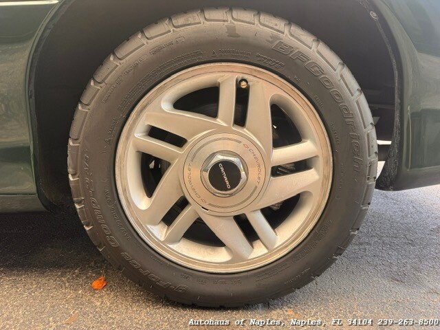 1995 Chevrolet Camaro Z28   - Photo 17 - Naples, FL 34104