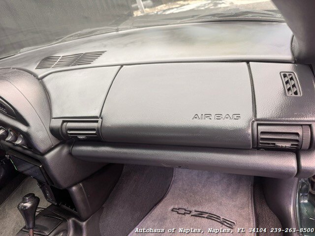 1995 Chevrolet Camaro Z28   - Photo 26 - Naples, FL 34104