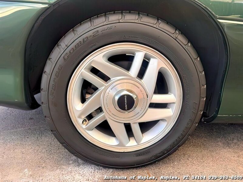 1995 Chevrolet Camaro Z28   - Photo 48 - Naples, FL 34104