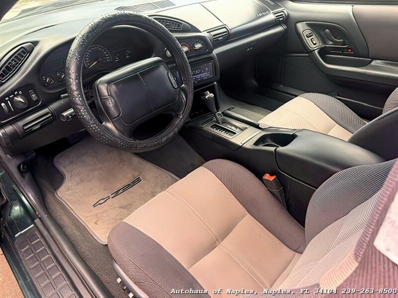 1995 Chevrolet Camaro Z28   - Photo 27 - Naples, FL 34104