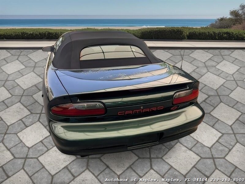 1995 Chevrolet Camaro Z28   - Photo 8 - Naples, FL 34104