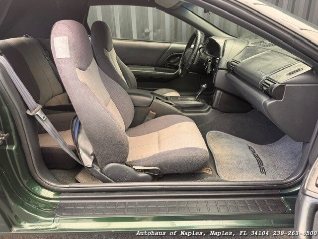 1995 Chevrolet Camaro Z28   - Photo 23 - Naples, FL 34104