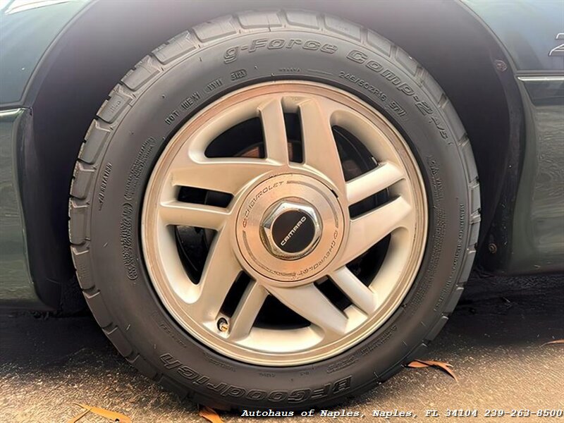 1995 Chevrolet Camaro Z28   - Photo 16 - Naples, FL 34104