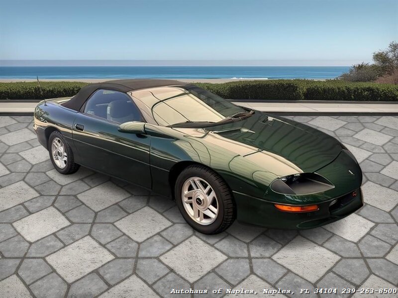 1995 Chevrolet Camaro Z28   - Photo 5 - Naples, FL 34104