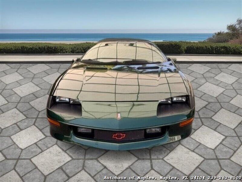 1995 Chevrolet Camaro Z28   - Photo 32 - Naples, FL 34104