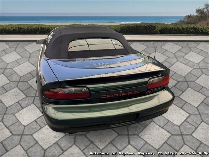 1995 Chevrolet Camaro Z28   - Photo 8 - Naples, FL 34104