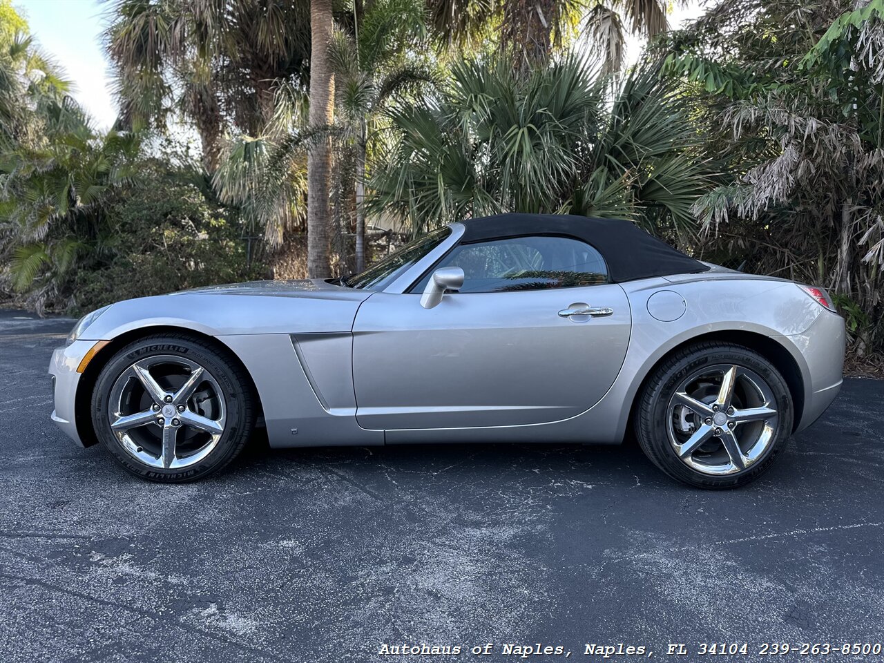 2007 Saturn SKY Red Line   - Photo 5 - Naples, FL 34104