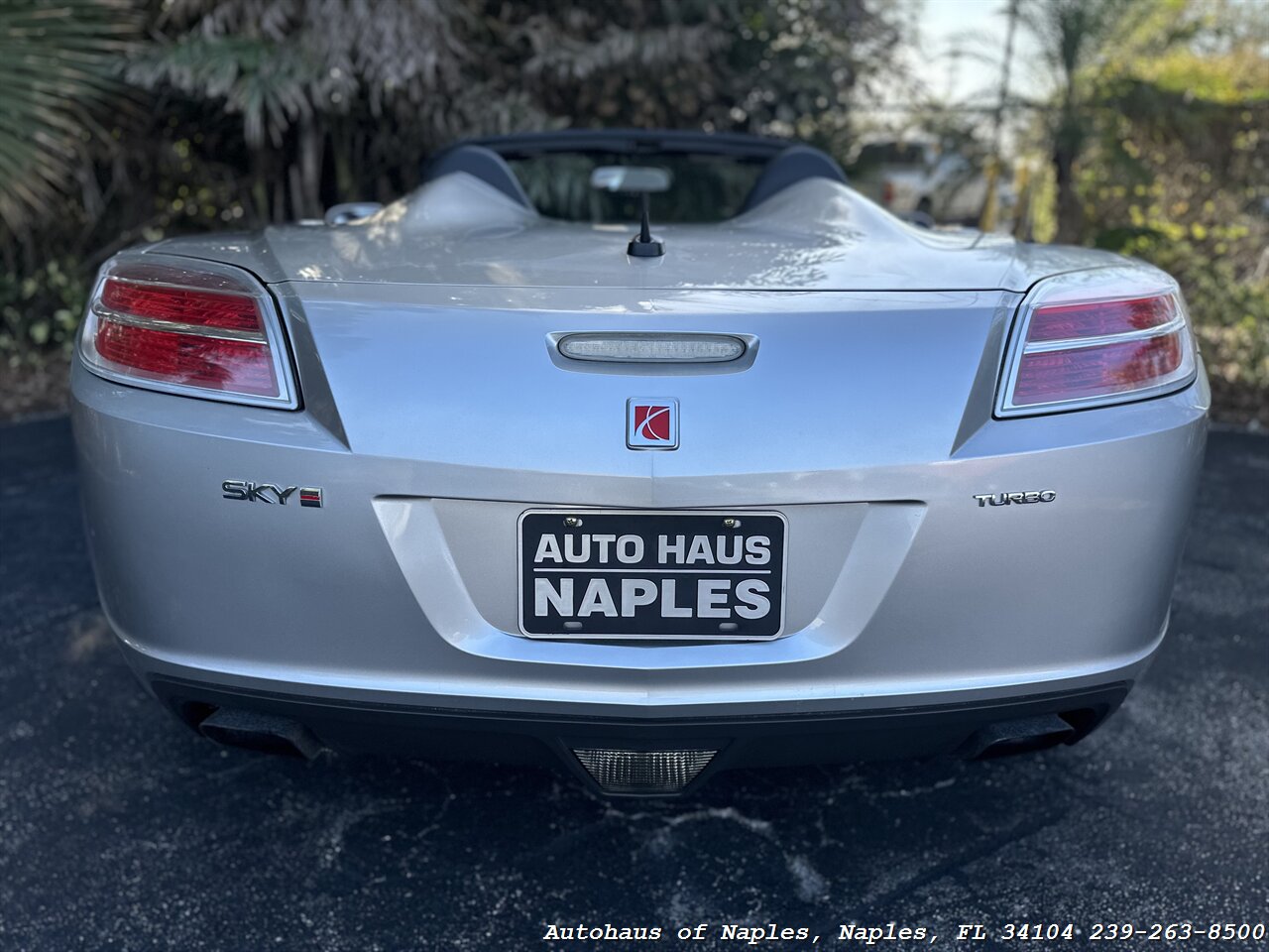 2007 Saturn SKY Red Line   - Photo 20 - Naples, FL 34104