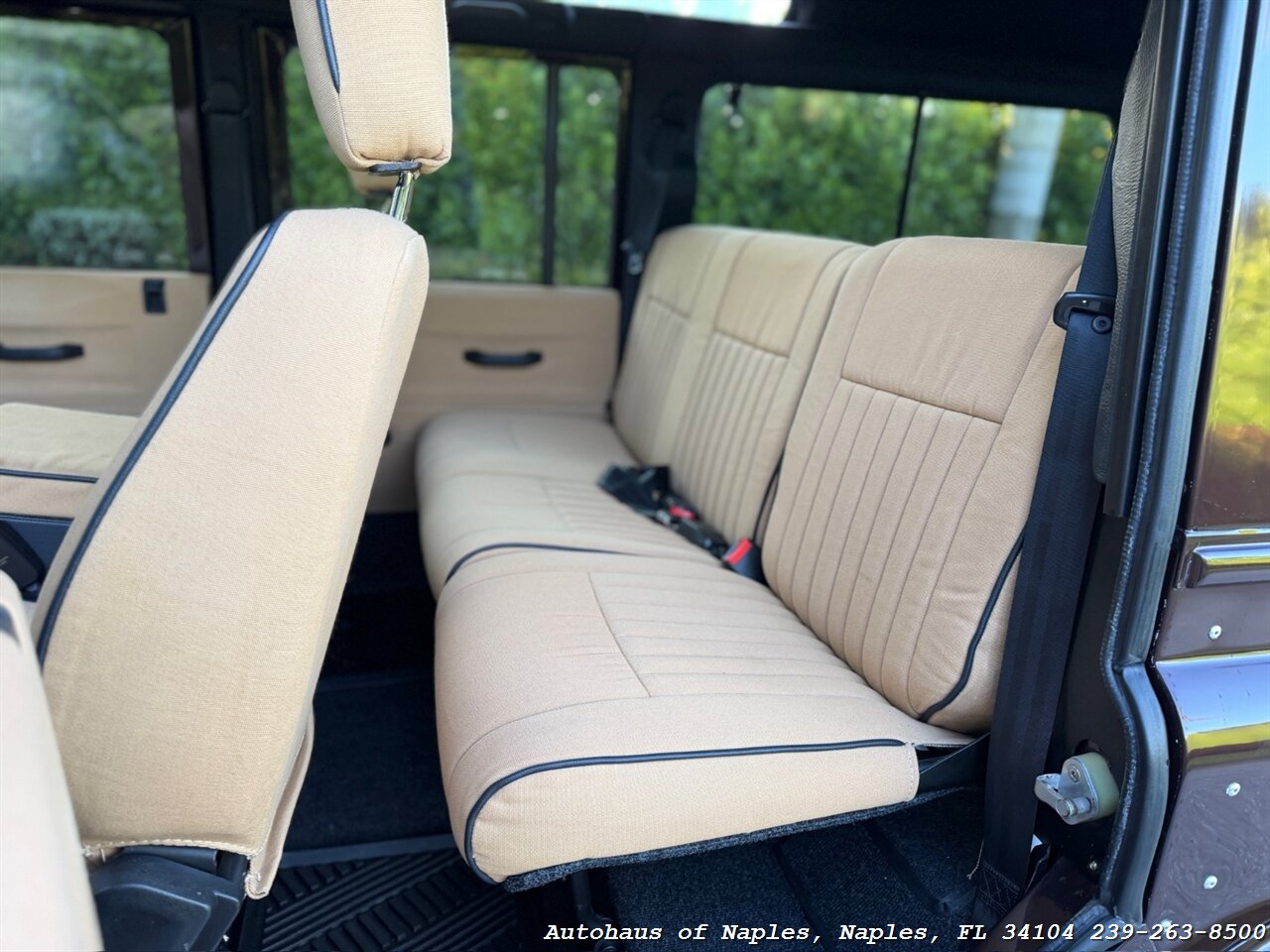 1997 Land Rover Defender 110   - Photo 63 - Naples, FL 34104