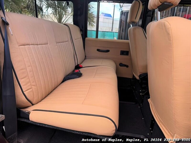 1997 Land Rover Defender 110 - Photo 45 - Naples, FL 34104