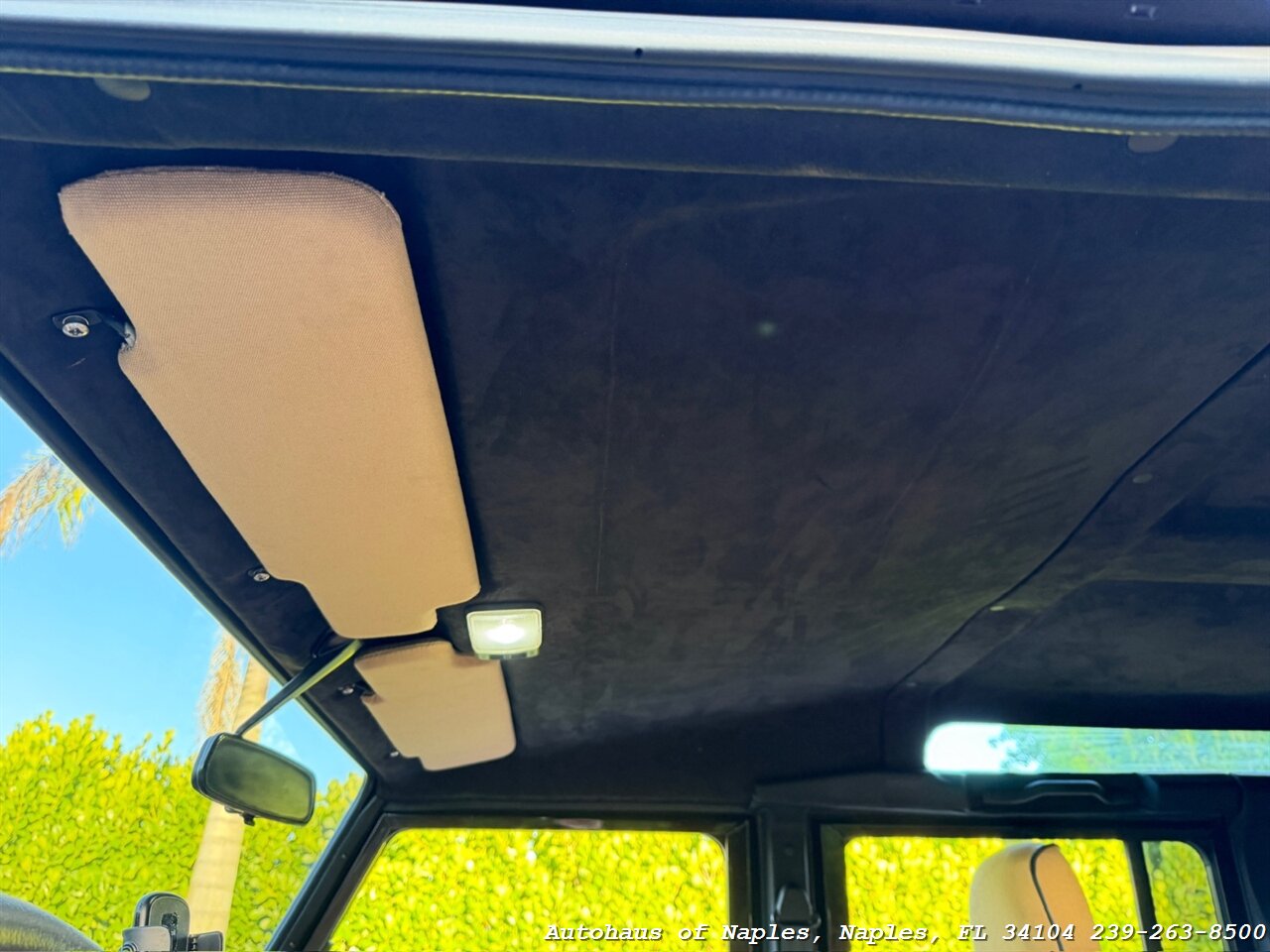 1997 Land Rover Defender 110   - Photo 53 - Naples, FL 34104