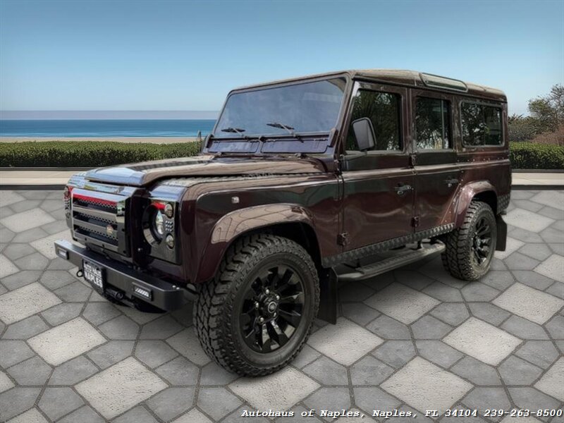 1997 Land Rover Defender 110 - Photo 4 - Naples, FL 34104