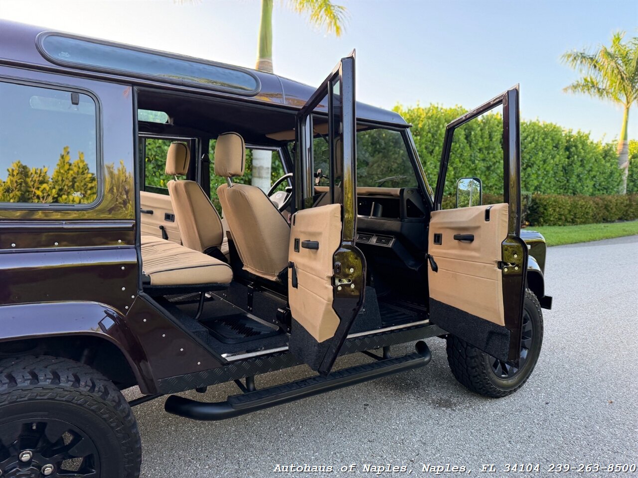 1997 Land Rover Defender 110   - Photo 66 - Naples, FL 34104