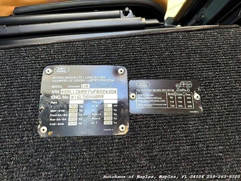 1997 Land Rover Defender 110   - Photo 49 - Naples, FL 34104