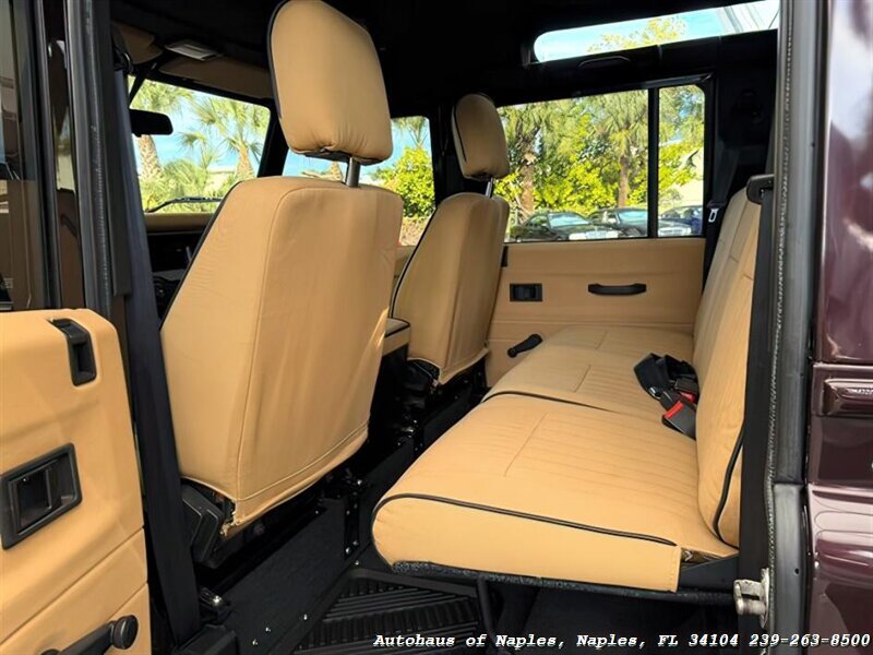 1997 Land Rover Defender 110 - Photo 32 - Naples, FL 34104