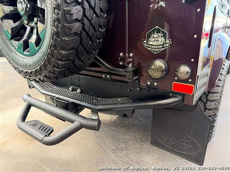 1997 Land Rover Defender 110 - Photo 14 - Naples, FL 34104