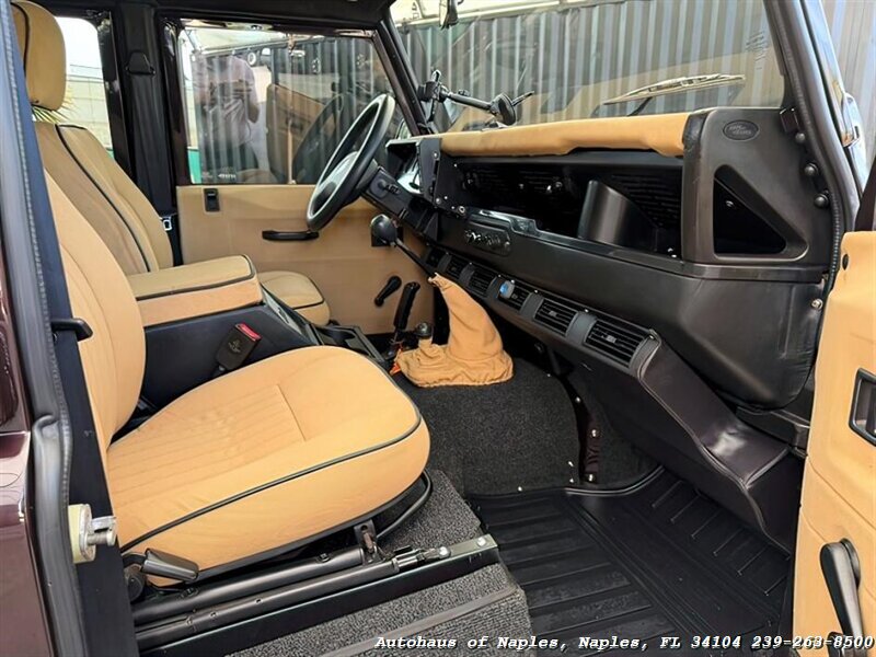 1997 Land Rover Defender 110 - Photo 49 - Naples, FL 34104