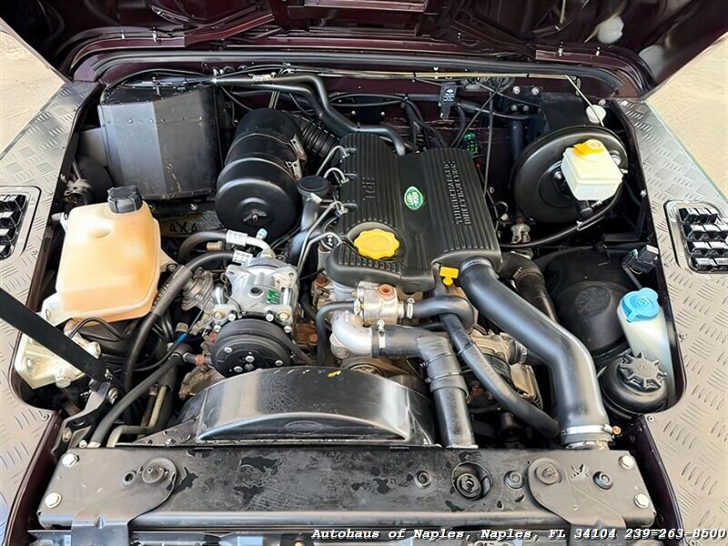 1997 Land Rover Defender 110 - Photo 24 - Naples, FL 34104