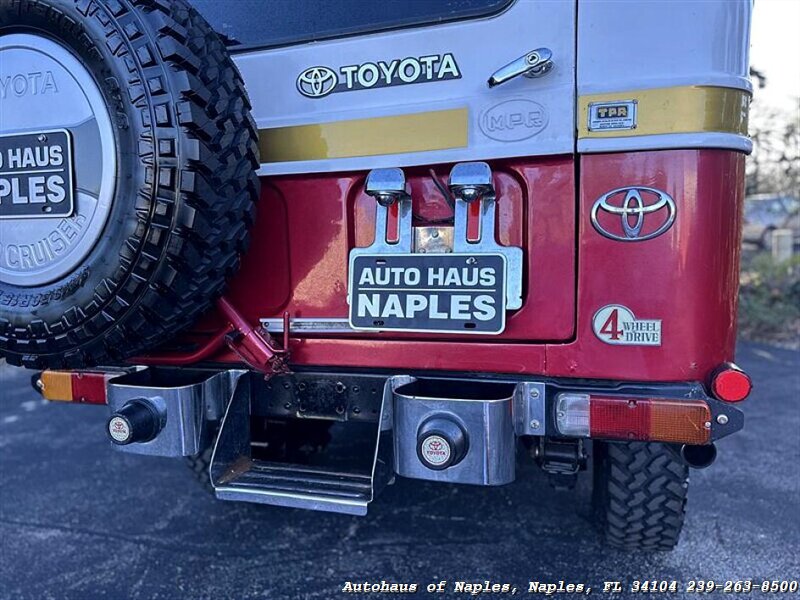 1960 Toyota Land Cruiser FJ25 - Photo 17 - Naples, FL 34104