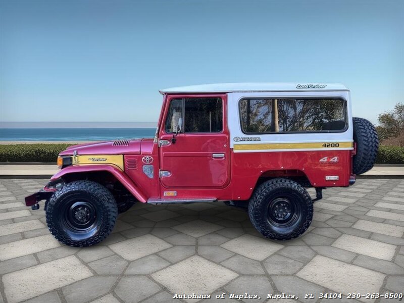 1960 Toyota Land Cruiser FJ25 - Photo 5 - Naples, FL 34104