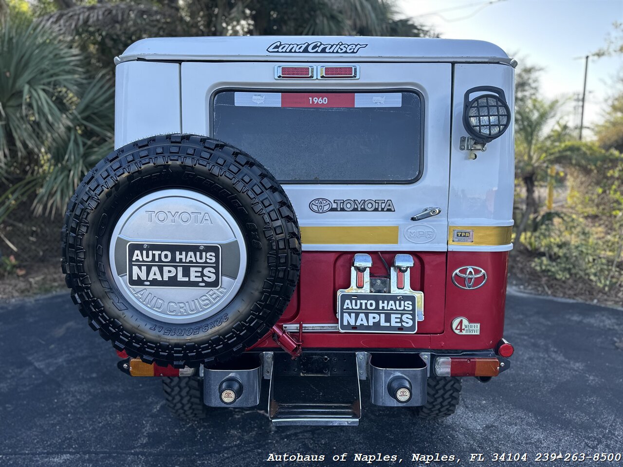 1960 Toyota Land Cruiser FJ25   - Photo 13 - Naples, FL 34104