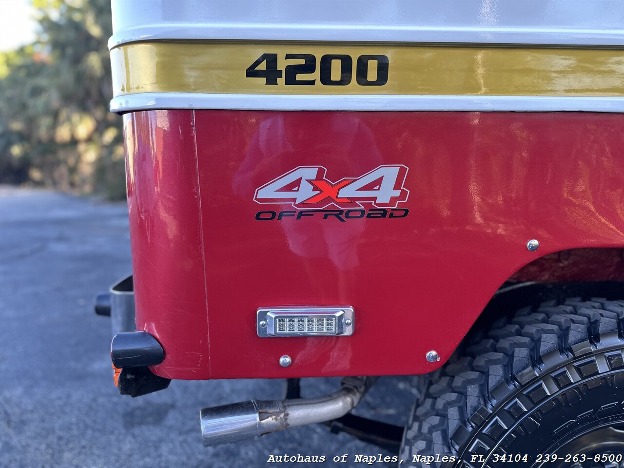 1960 Toyota Land Cruiser FJ25   - Photo 19 - Naples, FL 34104