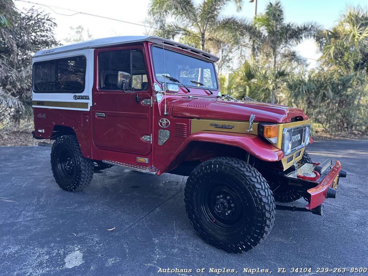 1960 Toyota Land Cruiser FJ25   - Photo 2 - Naples, FL 34104