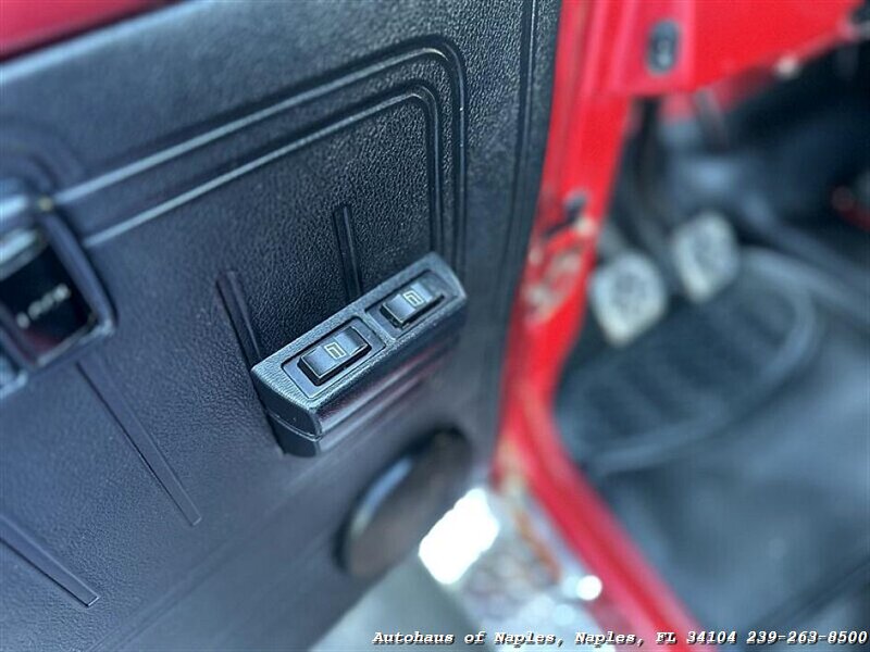 1960 Toyota Land Cruiser FJ25 - Photo 39 - Naples, FL 34104