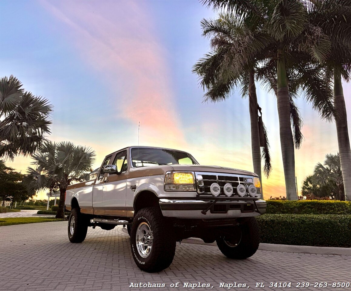 1997 Ford F-250 XL   - Photo 1 - Naples, FL 34104