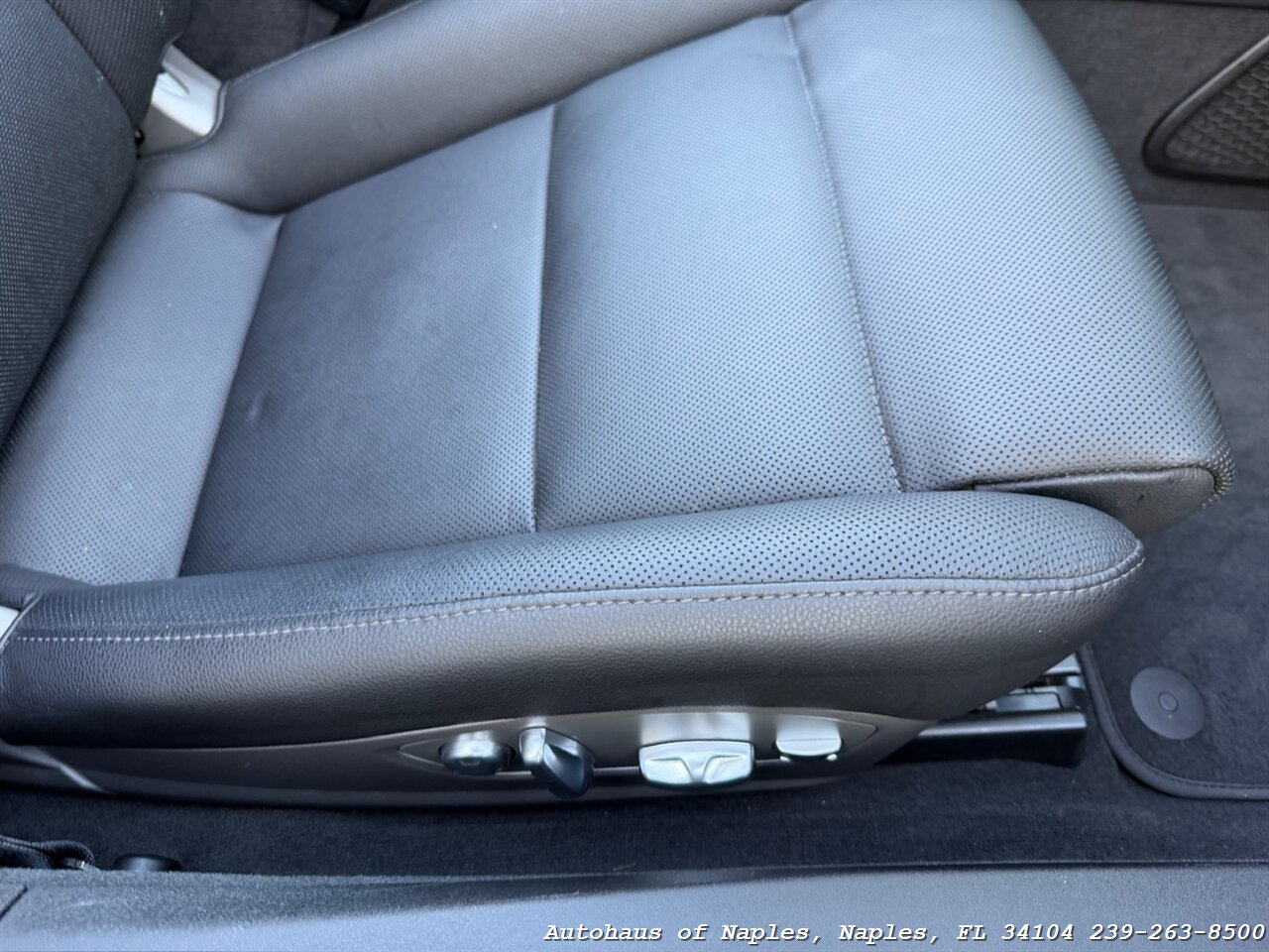 2015 Porsche Boxster   - Photo 76 - Naples, FL 34104
