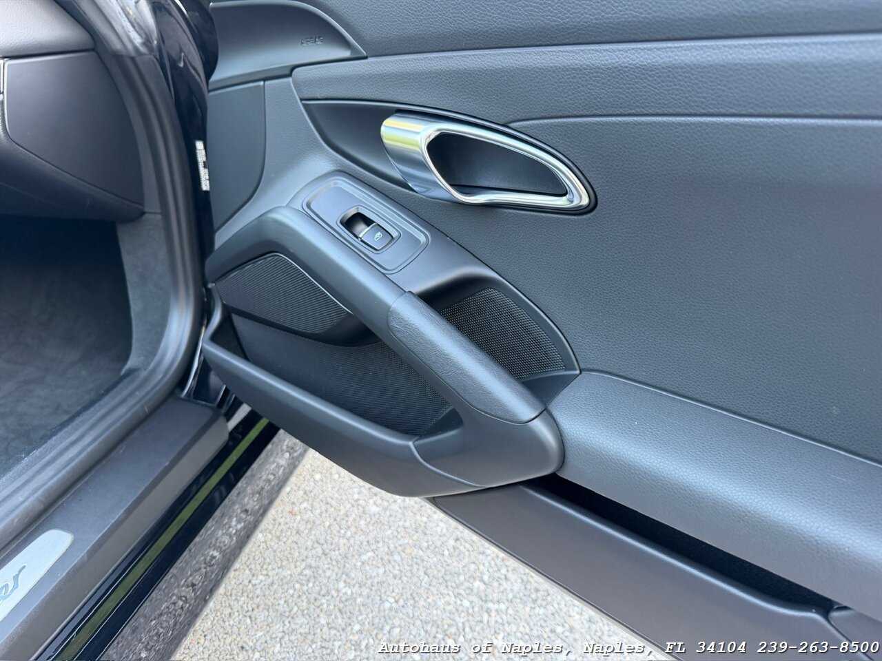 2015 Porsche Boxster   - Photo 73 - Naples, FL 34104