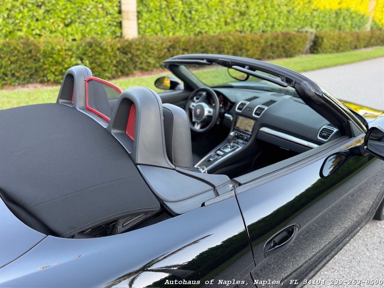 2015 Porsche Boxster   - Photo 18 - Naples, FL 34104