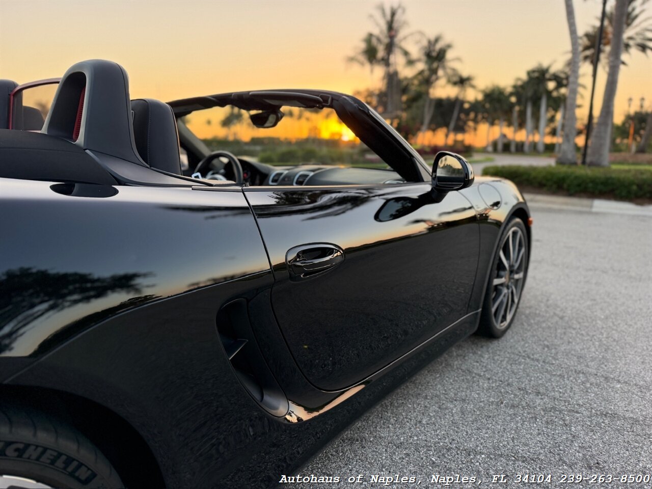 2015 Porsche Boxster   - Photo 35 - Naples, FL 34104