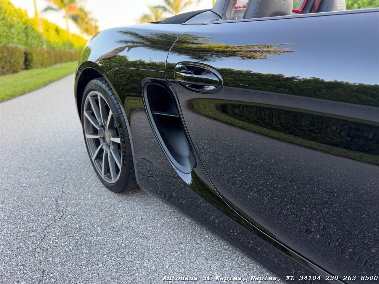 2015 Porsche Boxster   - Photo 20 - Naples, FL 34104