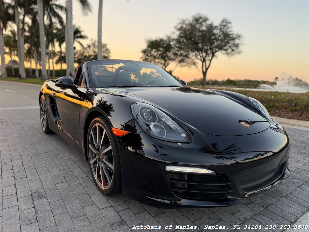 2015 Porsche Boxster   - Photo 38 - Naples, FL 34104