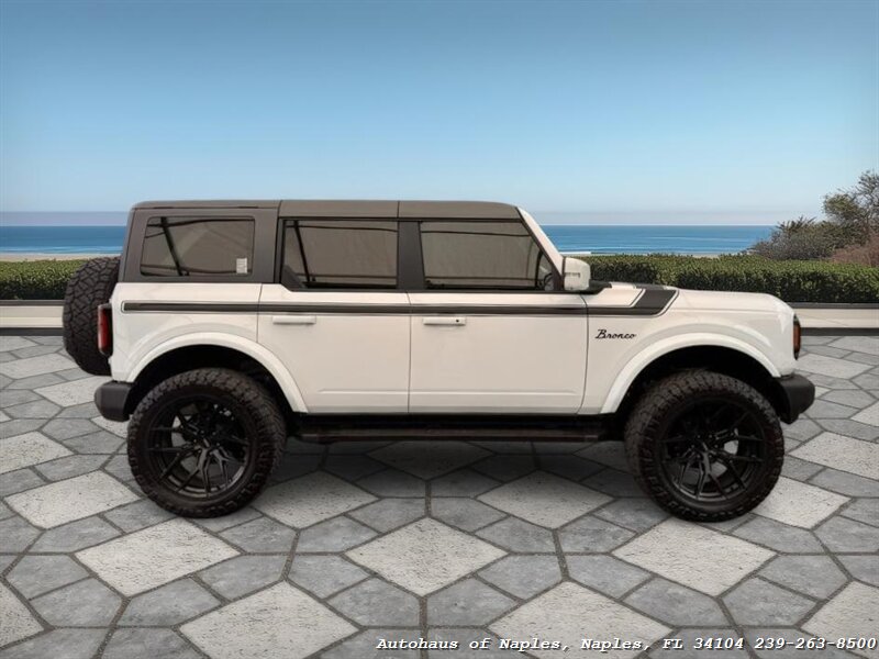 2021 Ford Bronco   - Photo 5 - Naples, FL 34104