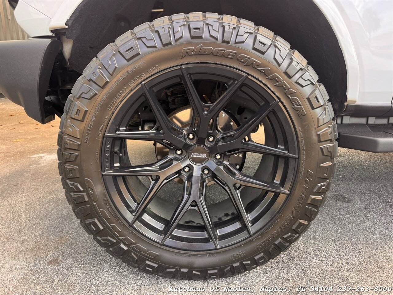 2021 Ford Bronco - Photo 18 - Naples, FL 34104