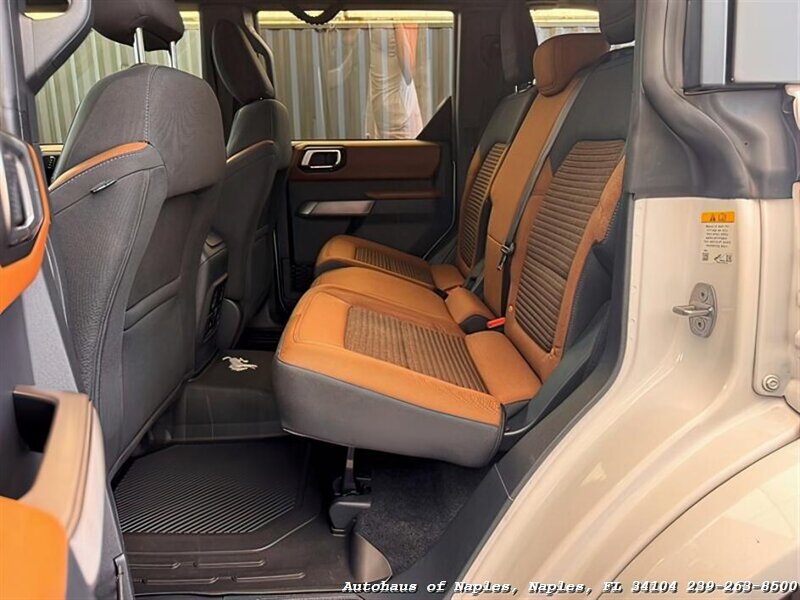 2021 Ford Bronco   - Photo 12 - Naples, FL 34104