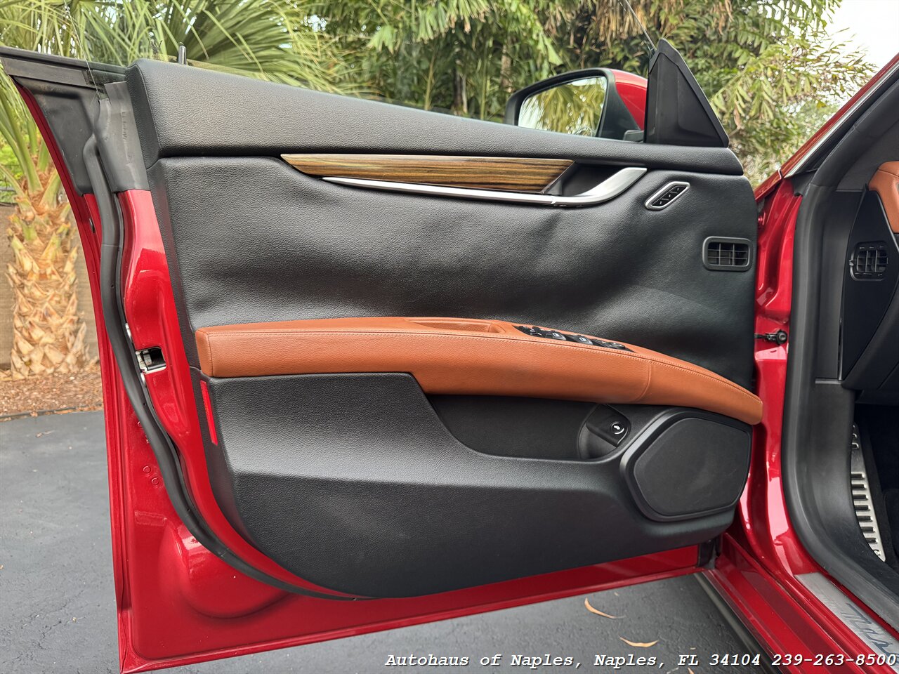 2015 Maserati Ghibli S Q4   - Photo 29 - Naples, FL 34104