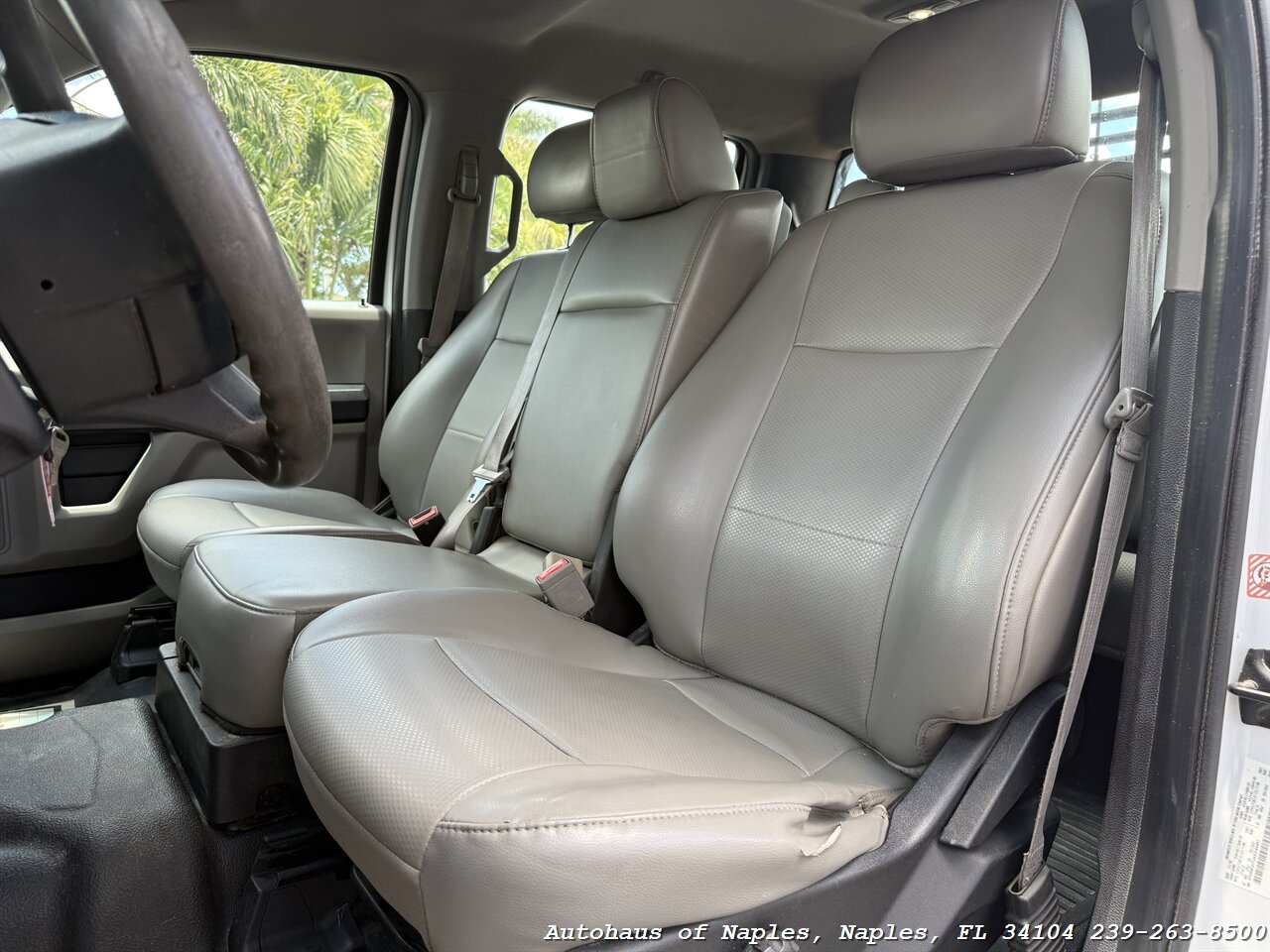 2019 Ford F-350 Super Duty XL - Photo 18 - Naples, FL 34104